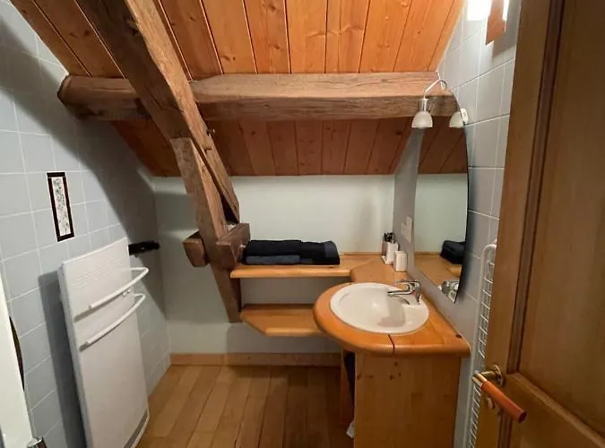 Le Moulin De Cherré Bleu Hébergement de vacances